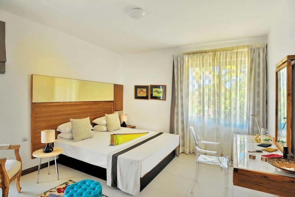 So Beach Villa In Situ Roches Noires Buitenkant foto